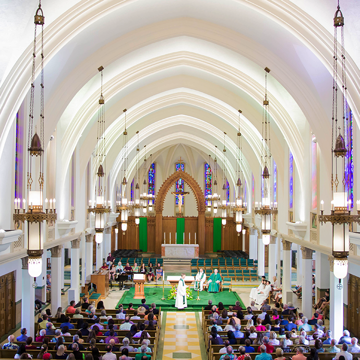 Sacred Heart Chapel during Alumni Mass